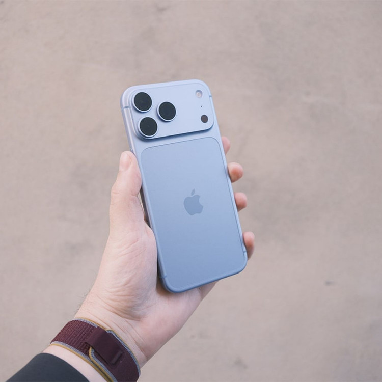 گوشی موبایل اپل مدل iPhone 18 Pro CH دو سیم کارت ظرفیت 256 گیگابایت و رم 12 گیگابایت