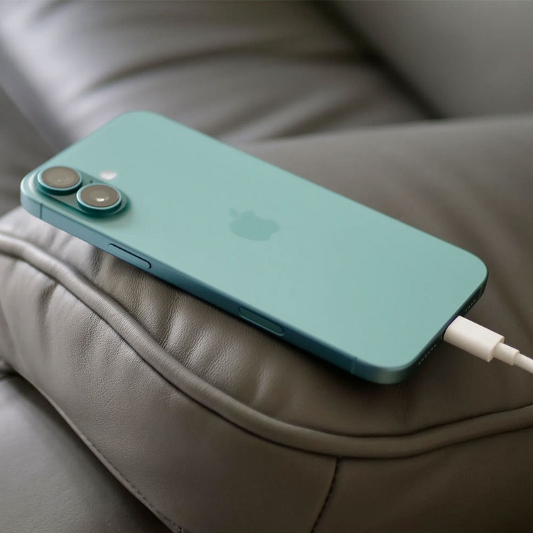 گوشی موبایل اپل مدل iPhone 16 Plus CH دو سیم کارت ظرفیت 512 گیگابایت و رم 8 گیگابایت - رجیستر شده